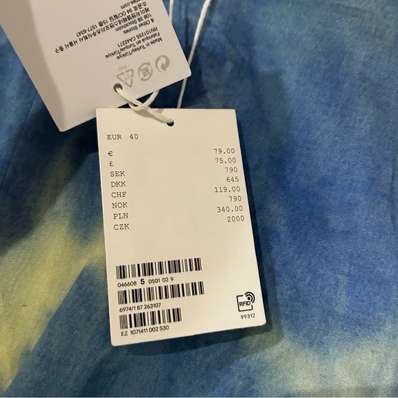 & Other Stories Cut-Out Waist Cotton Mini Dress Blue‎ Tie-Dye 10 - Picture 8 of 8